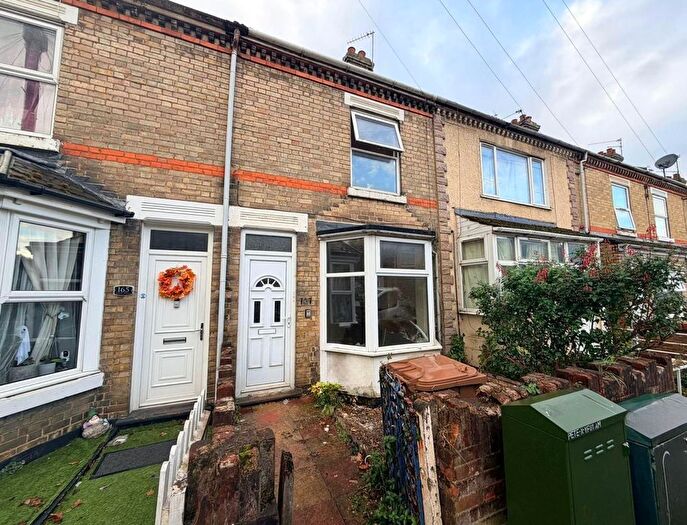3 Bedroom Terraced House To Rent In Belsize Avenue, Peterborough, PE2