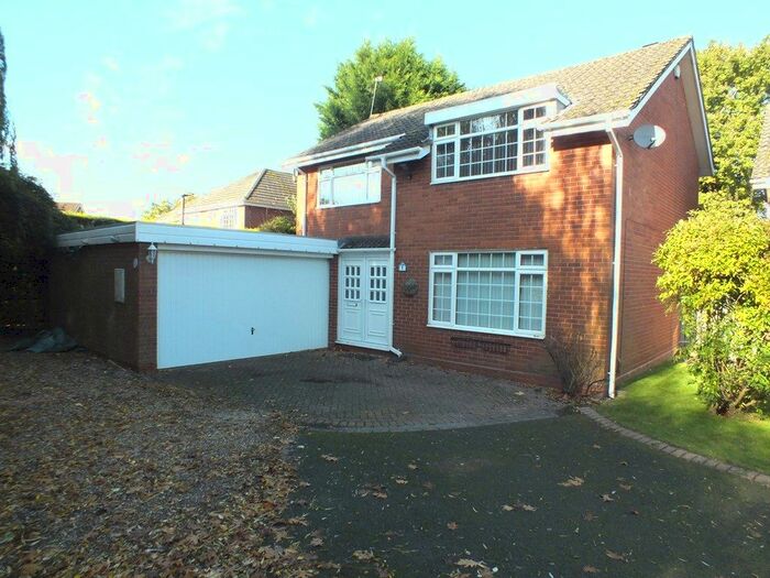 4 Bedroom Detached House To Rent In Hillmorton Road, Knowle B93