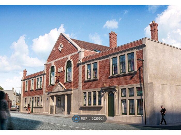2 Bedroom Flat To Rent In Guild Heritage House, Bristol, BS2
