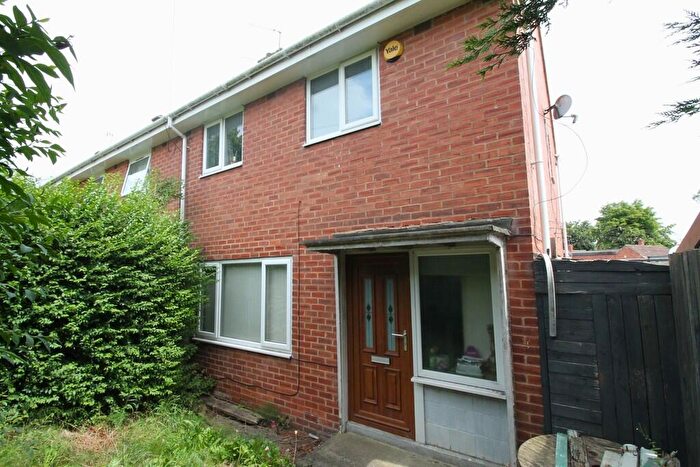 2 Bedroom Semi-Detached House For Sale In Underwood, Leam Lane Estate, Gateshead, NE10