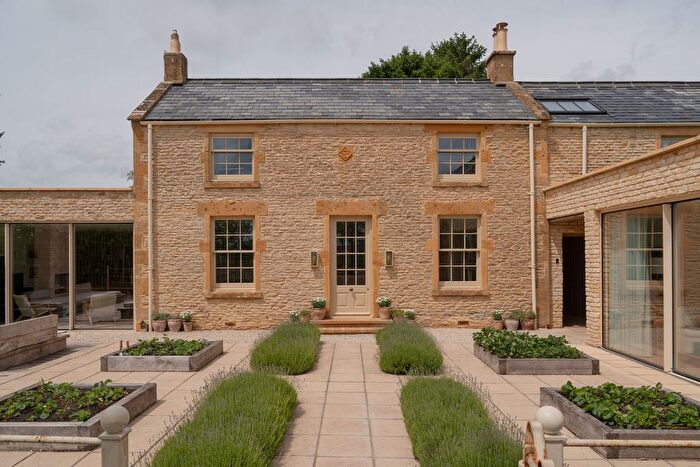 5 Bedroom Detached House For Sale In Field House, Condicote, Gloucestershire, GL54