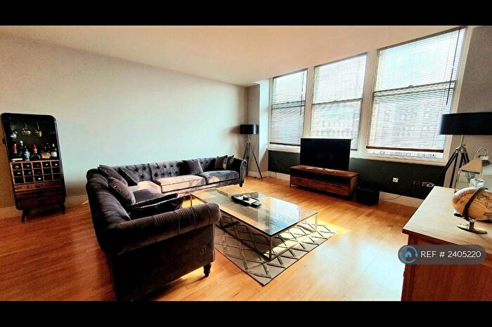 1 Bedroom Flat To Rent In Tower Building, Liverpool, L3