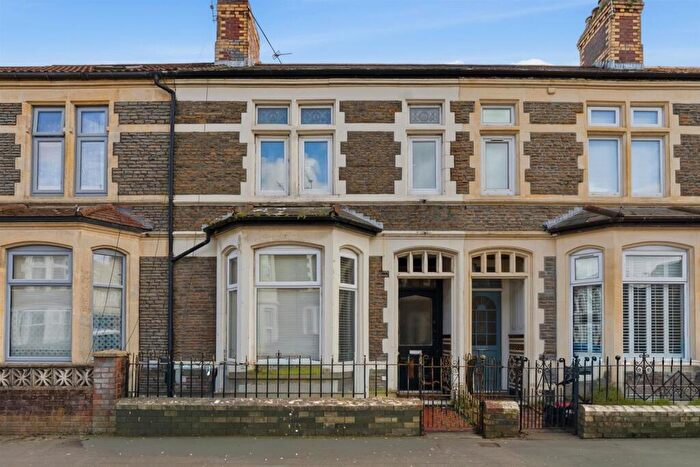 4 Bedroom House For Sale In Carlisle Street, Cardiff, CF24