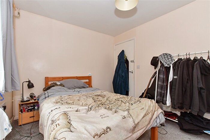 2 Bedroom Semi-detached House For Sale In Frencham Close, Canterbury, Kent, CT2