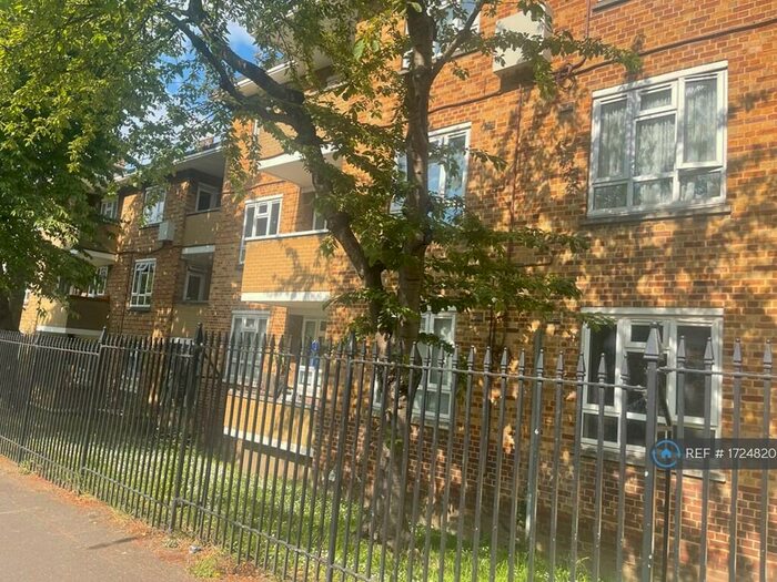 2 Bedroom Flat To Rent In Elderfield Road, London, E5