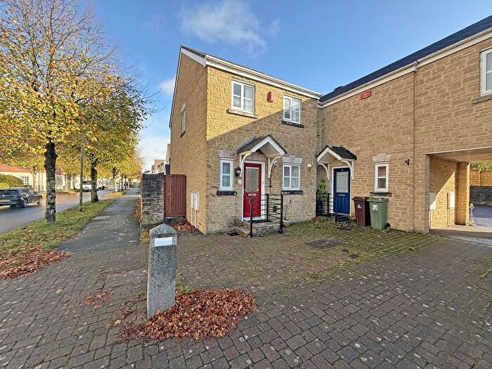 2 Bedroom Property For Sale In Aberdeen Avenue, Manadon Park, Plymouth, PL5