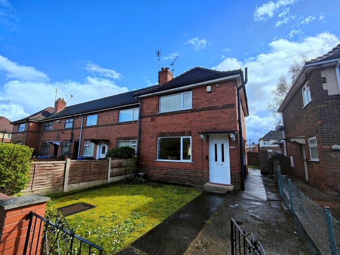 3 Bedroom Semi-Detached House To Rent In Wheatley Hall Road, Doncaster, Uk, DN2
