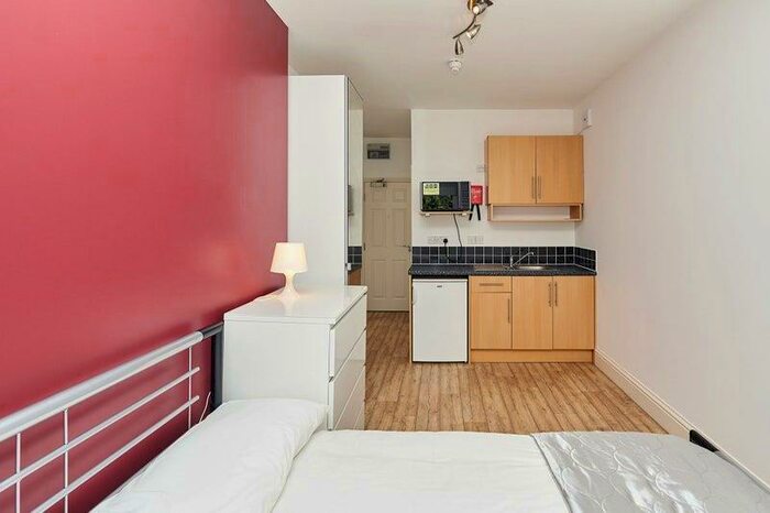 Studio To Rent In Stanmore Road, Birmingham, B16