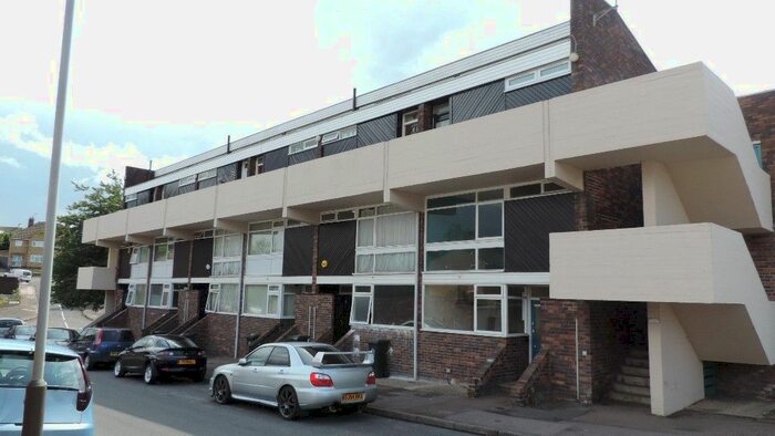 1 Bedroom Flat To Rent In Falmouth Road, Leicester, Leicestershire, LE5