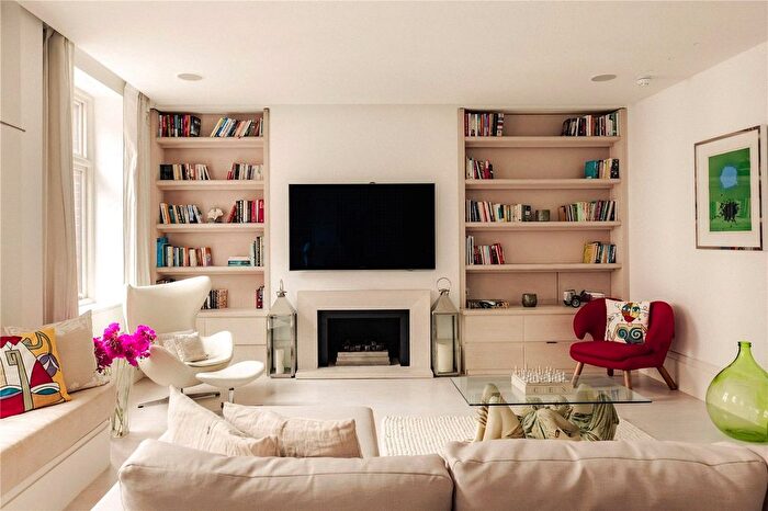 4 Bedroom Mews To Rent In Adams Row, Mayfair, W1K