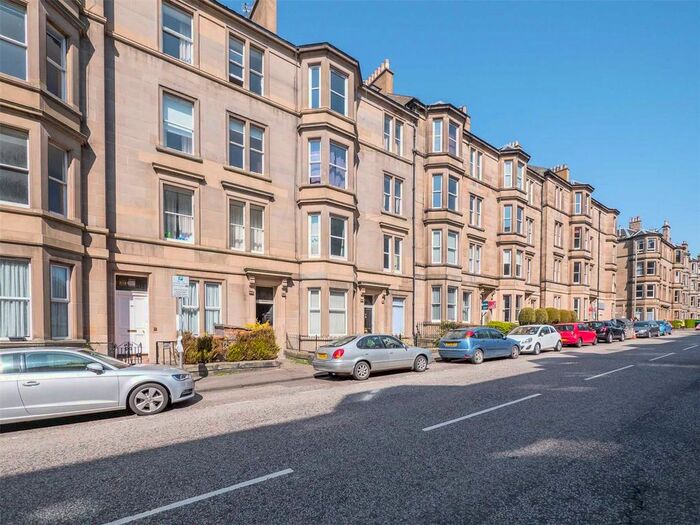 4 Bedroom Flat To Rent In Polwarth Gardens, Edinburgh, EH11