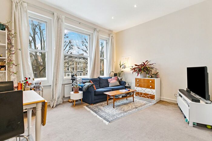 3 Bedroom Flat To Rent In Lexham Gardens, South Kensington, W8