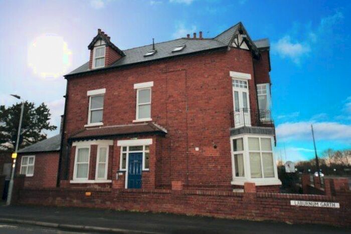 1 Bedroom Flat To Rent In Laburnum Garth, York, YO31