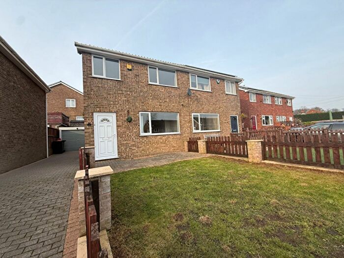3 Bedroom End Of Terrace House To Rent In Flockton, WF4