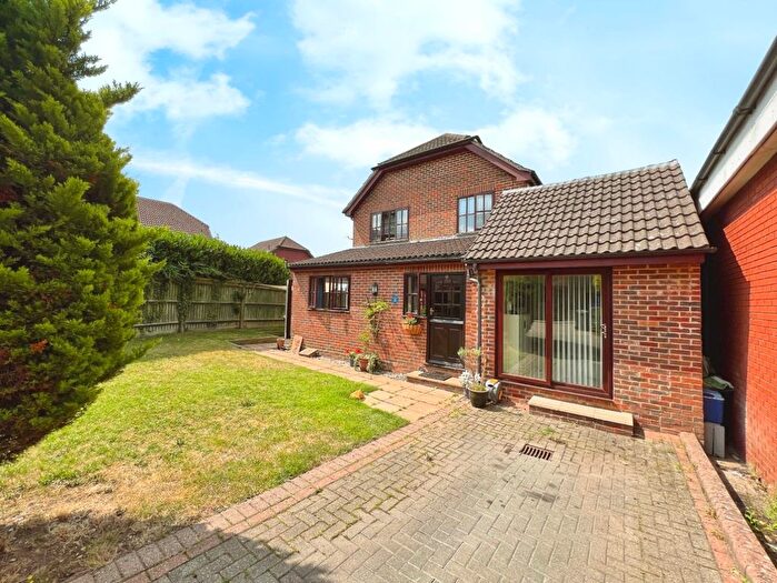 4 Bedroom Detached House For Sale In St. Michaels, Tenterden, TN30
