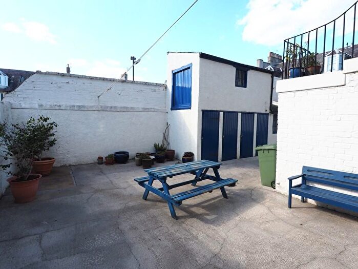 1 Bedroom Flat To Rent In Caird's Row, Musselburgh, EH21