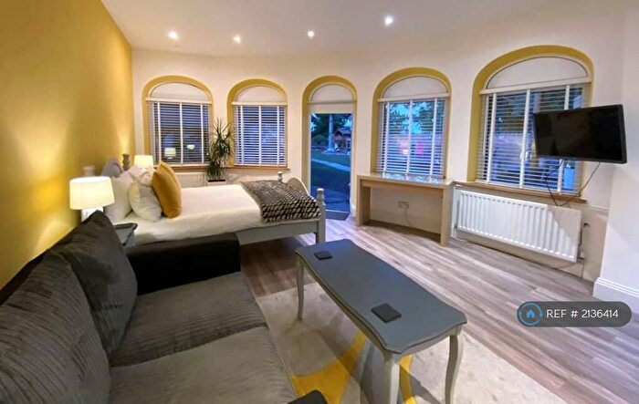 Studio To Rent In Harlestone Road, Northampton, NN5