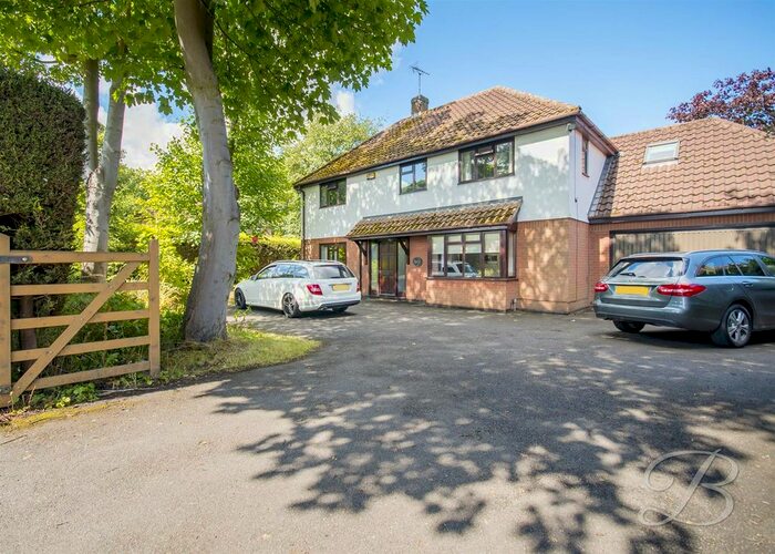 5 Bedroom Detached House To Rent In Clipstone Drive, Forest Town, Mansfield, NG19