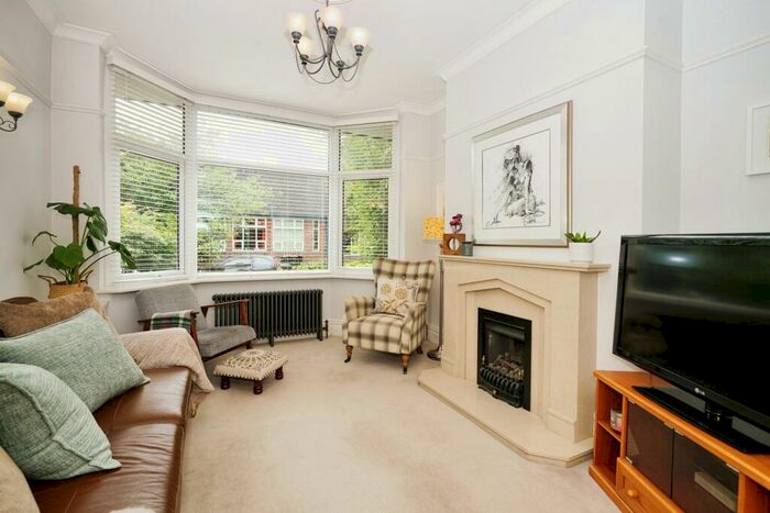 3 Bedroom Terraced House For Sale In Abbey Road, Sale, Greater Manchester, M33