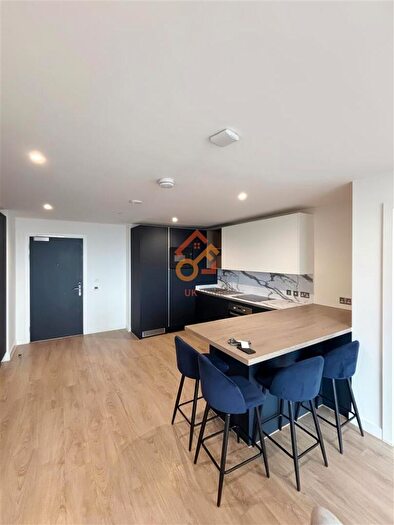 2 Bedroom Flat For Sale In New Bailey St, Salford, M3
