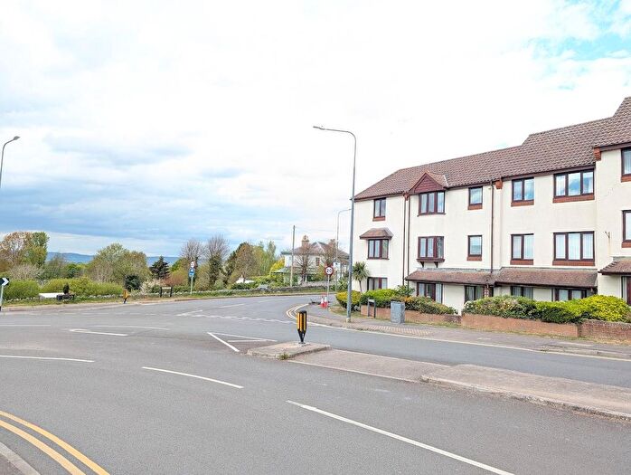 2 Bedroom Flat For Sale In Midland Way, Thornbury, Bristol, BS35