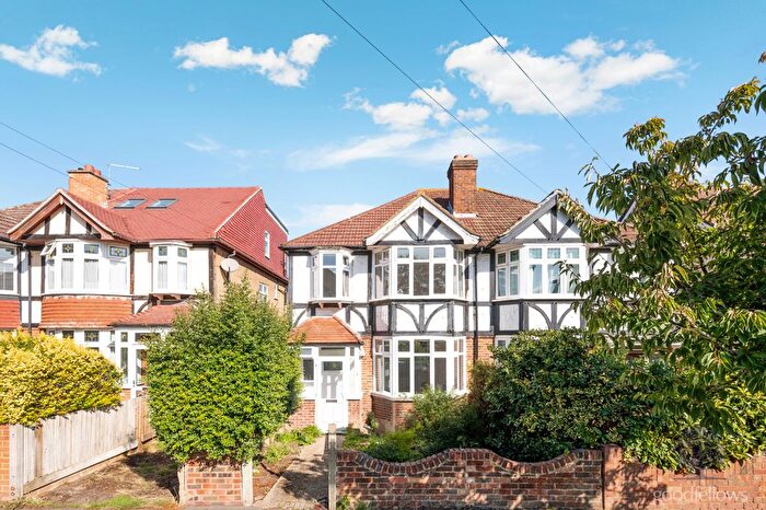 3 Bedroom Semi-Detached House To Rent In Waverley Avenue, Sutton, SM1