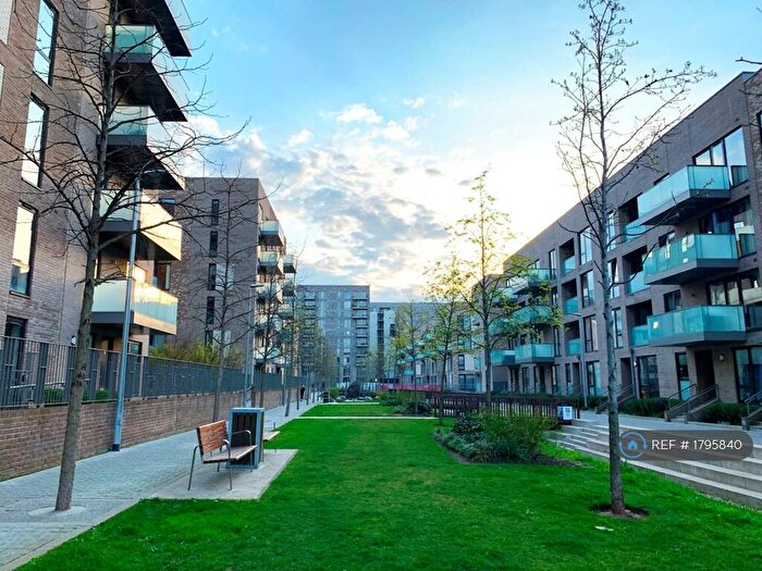 1 Bedroom Flat To Rent In Sailors House, London, E14