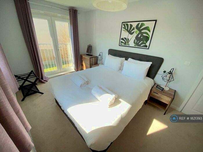 1 Bedroom Flat To Rent In Phoenix Way, Portishead, Bristol, BS20