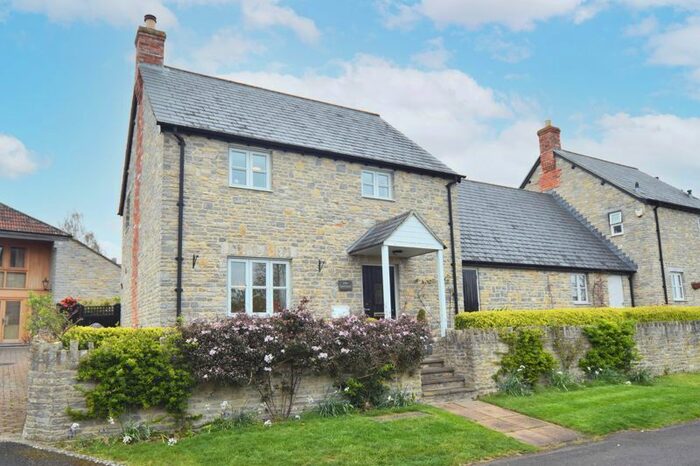 3 Bedroom Link Detached House For Sale In Lower Road, Kingsdon, Somerton, TA11