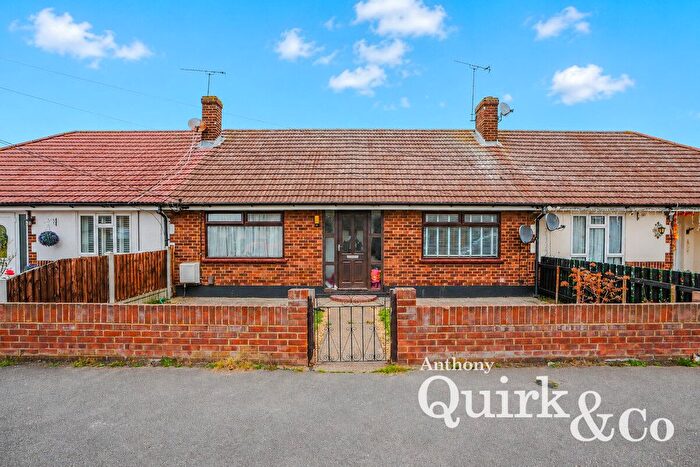 2 Bedroom Terraced Bungalow For Sale In Little Gypps Road, Canvey Island, SS8