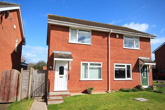 2 Bedroom Semi-Detached House For Sale In Beggs Close, Bridgwater, TA6