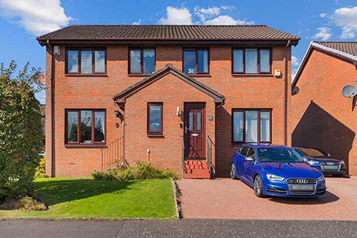 3 Bedroom Semi-detached House For Sale In Alwyn Drive, Stewartfield, East Kilbride, G74