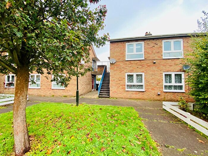 2 Bedroom Apartment To Rent In Sale Road, NR7