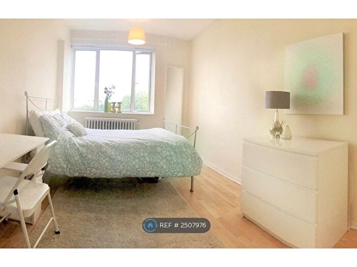 2 Bedroom Flat To Rent In Pimlico, London, SW1V