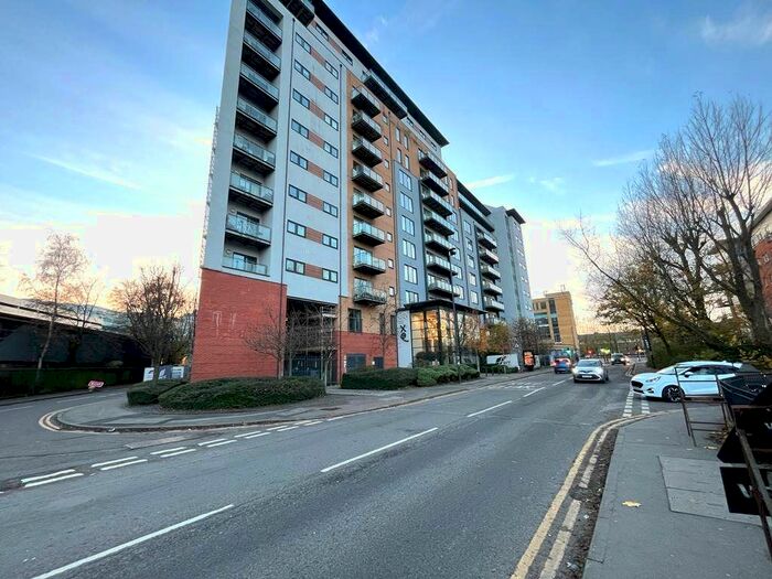 2 Bedroom Flat For Sale In X Q Building, Taylorson Street South, Salford, Fy, M5