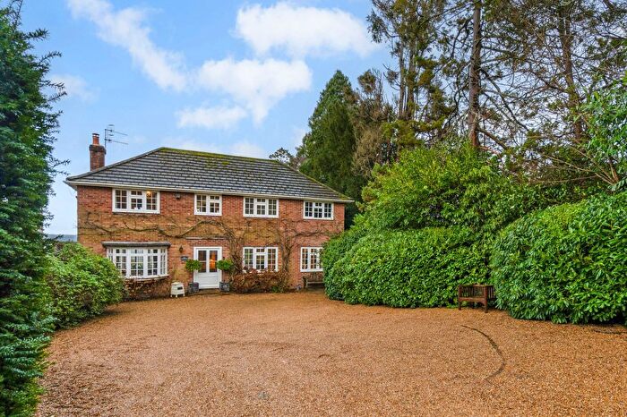 5 Bedroom Detached House For Sale In Broadwater Down, Tunbridge Wells, TN2
