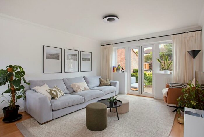 3 Bedroom Terraced House To Rent In Ulverston Close St. Albans, AL1