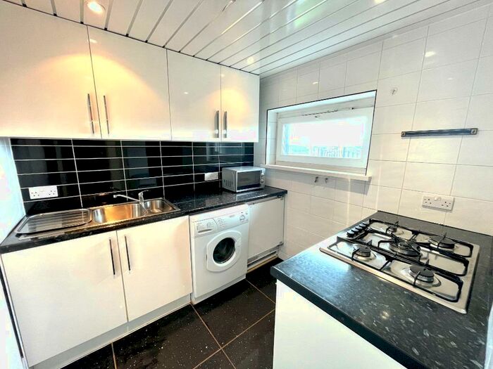 1 Bedroom Flat To Rent In Blythswood Court, City Centre, Glasgow, G2