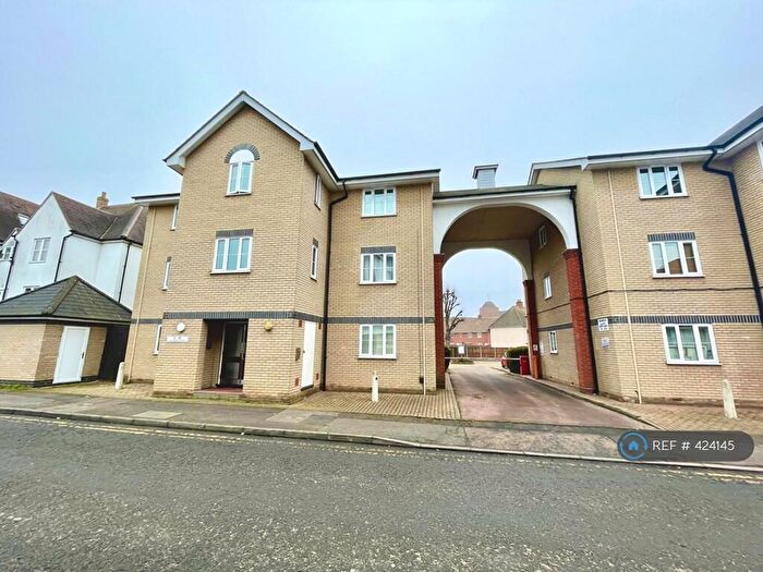 2 Bedroom Flat To Rent In Victoria Chase, Colchester, CO1