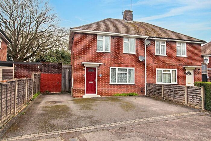 2 Bedroom Semi Detached House For Sale In Portland Gardens, Tilehurst, Reading, RG30