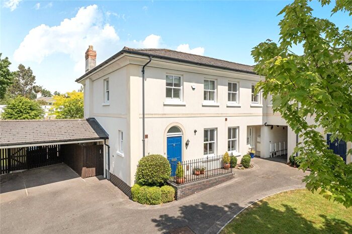 4 Bedroom Semi-Detached House For Sale In Harefield Grove, The Park, Cheltenham, GL50