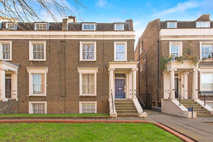 2 Bedroom Flat For Sale In Dalston Lane, Hackney, E8