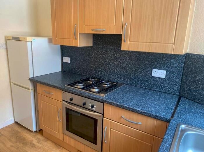 1 Bedroom Flat To Rent In Benvie Road, Dundee, DD2