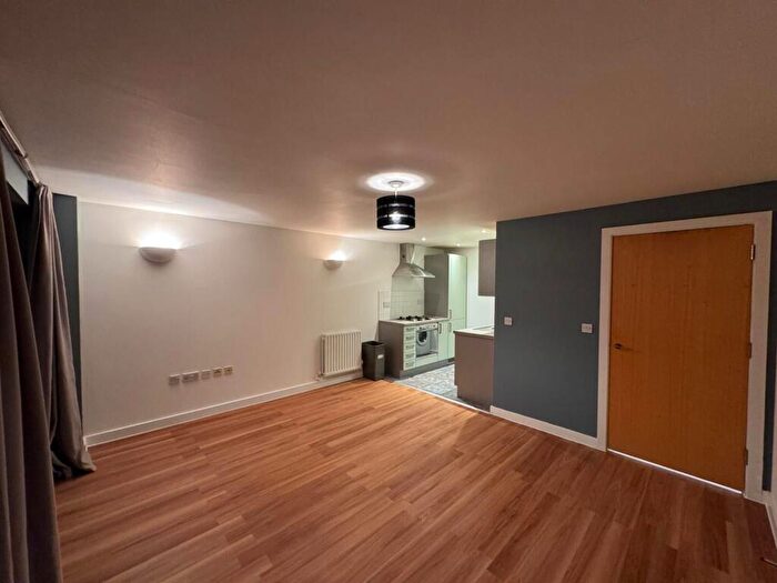 1 Bedroom Apartment To Rent In Brooksby's Walk, London, E9