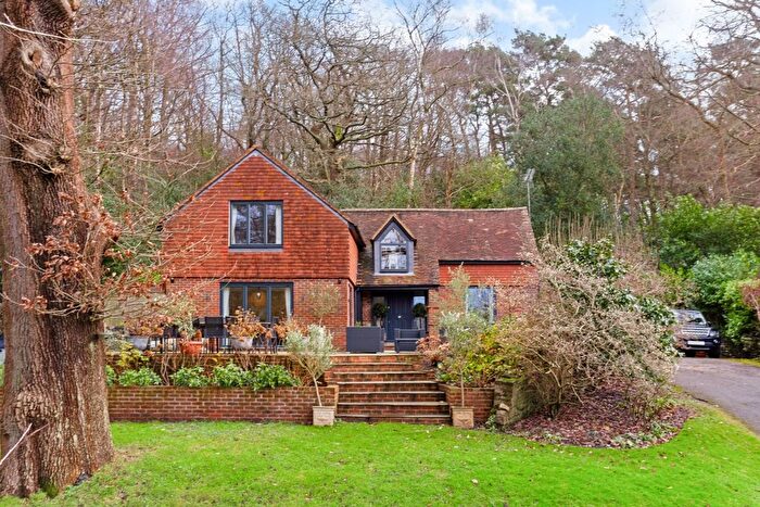 3 Bedroom Cottage To Rent In Stone Street, Seal, Sevenoaks, TN15