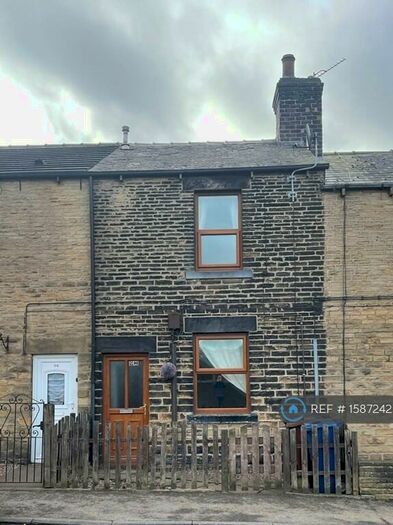 2 Bedroom Terraced House To Rent In Sheffield Road, Penistone, Sheffield, S36