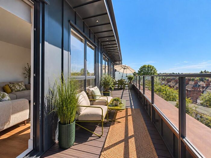 2 Bedroom Flat For Sale In Penthouse, Old Coleham Court, Shrewsbury, SY3