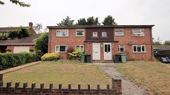 2 Bedroom Maisonette To Rent In Overdown Road, Tilehurst, Reading, RG31