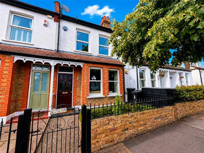 3 Bedroom Terraced House For Sale In Clarence Avenue, Bromley, Kent, BR1