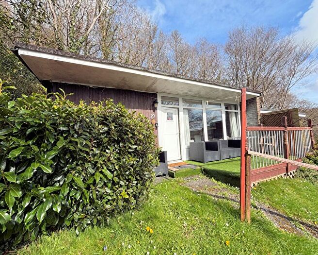 2 Bedroom Semi Detached House For Sale In Chalet Woodlands, Bryncrug Gwynedd, LL36